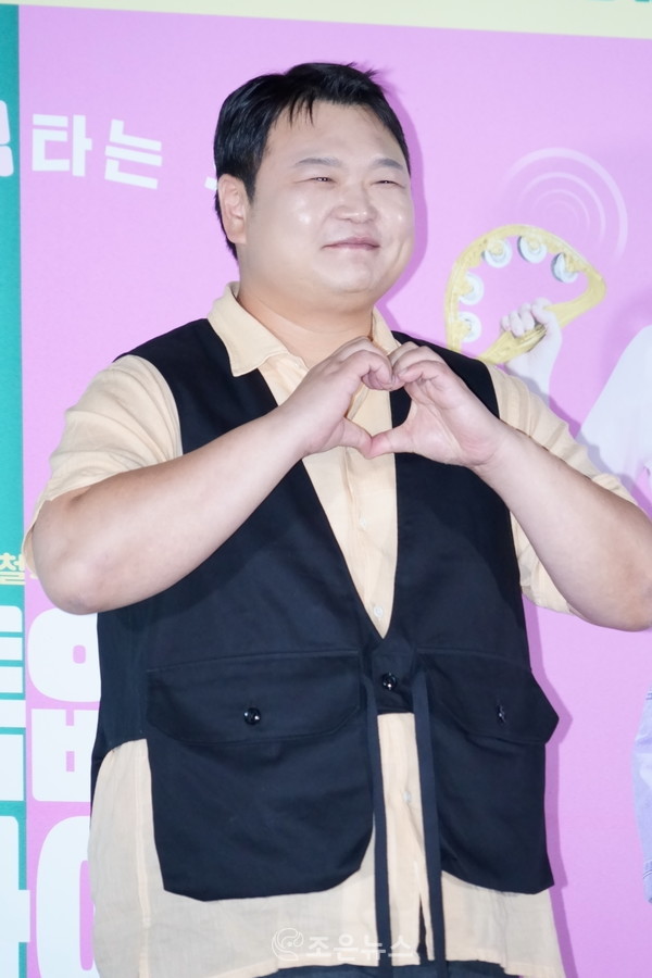[조은포토] 영화 빈틈없는 사이 언론∙배급시사회 & 기자간담회 현장 < 연예 < 조은포토 < 기사본문 - 인터넷조은뉴스 [조은포토]  영화 빈틈없는... 