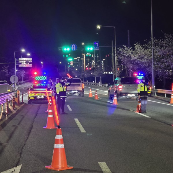 [경주경찰서 제공]